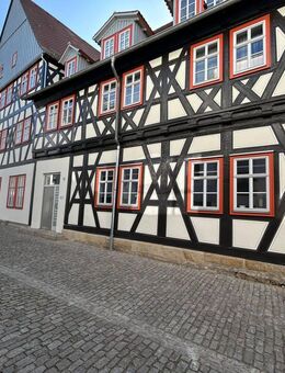 Charmante Dachgeschosswohnung in denkmalgeschütztem Altbau in der Innenstadt! - Erfurt
