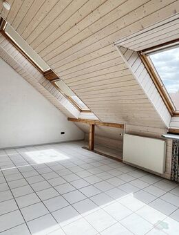 Raumwunder mit kleinem Garten - 6 Zimmer, Küche, 2 Bäder - Wachenheim (Weinstraße)