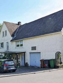 Gemütliches Einfamilienhaus mit Scheune, viel Flair und liebevoll angelegtem Garten (inklusive Gästehaus) in Kölbingen - Kölbingen