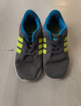 Adidas Schuhe Größe 26 - Bochum