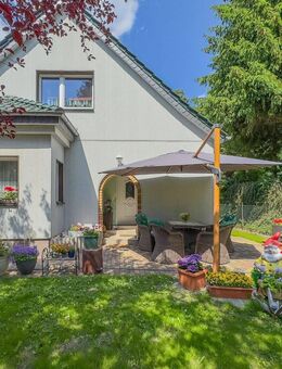 Einfamilienhaus mit großem Garten in ruhiger Lage und viel Platz zum Wachsen und Wohlfühlen - Petershagen (Eggersdorf)