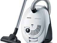 SIEMENS Bodenstaubsauger VS06WH1T, Made in Germany, Hygiene-Filter, kompakt, leicht, 850 W, mit Beutel, hohe Saugkraft, spezielle Hartbodendüse, integriertes Zubehör, weiß