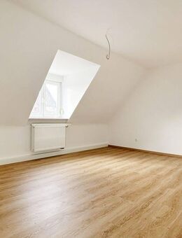 Mitten in der City: 3-Zimmer-Wohnung in der historischen Altstadt - Neumarkt (Oberpfalz)