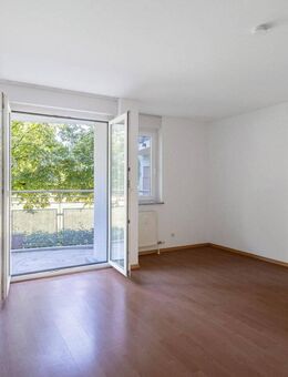 Helle 3-Zimmer-Wohnung mit Südbalkon - Berlin