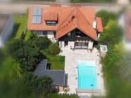 Traumhaus das keine Wünsche offen lässt - Ein-/Zweifamilienhaus mit Pool & Gartensauna - Crailsheim