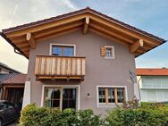 Ein Voll-Holz Haus zum Verlieben - mit vielen besonderen Details - Prien (Chiemsee)