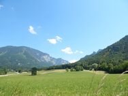 Baugenehmigtes, sonniges Baugrundstück in Bayerisch Gmain, im Berchtesgadener Land - kein Bauzwang - Bayerisch Gmain