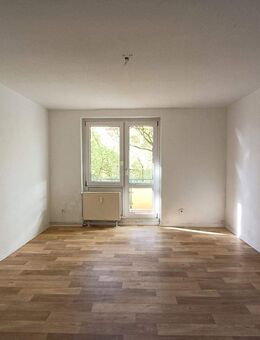 Die NEUE schnapp ich mir - 2. OG links - Merseburg