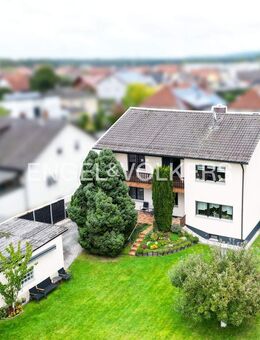 Gepflegtes ZFH mit liebevoll gestaltetem Garten und Doppelgarage - Teublitz