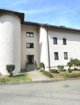 Attraktive Gelegenheit! Interessante 3,5 Zimmer-Wohnung mit sonnigem Balkon! - Gingen (Fils)