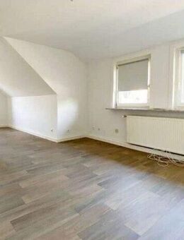 2-3 Zi OG-Wohnung mit Carport und Stellplatz in Meinersen OT Seerhausen - Meinersen