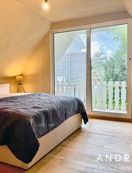 Sanierte und möblierte Wohnung mit Balkon in Sahlenburg - Cuxhaven