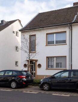 Zentrale Lage Ippendorf! Familienfreundliches, entwicklungsfähiges & grundsolides Haus zu verkaufen! - Bonn