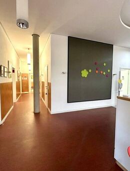 Ertragsstarkes Stadtobjekt mit Praxen, Büros, Bäckerei, Café & Penthouse - Neuaufbau 2014 - Dannenberg (Elbe)