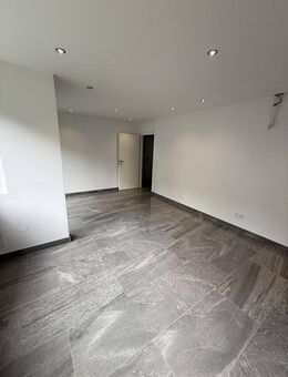 Attraktive modernisierte Eigentumswohnung - Dormagen