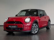 MINI Cooper S, 7.0 LHK HeadUpDis Sonderaktion 00, Jahr 2024 - Fulda