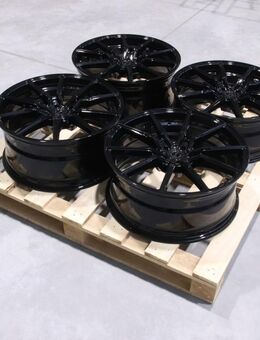 Set-CVR#25 – Japan Racing CVR4 Felgenset - Neuhaus (Inn)