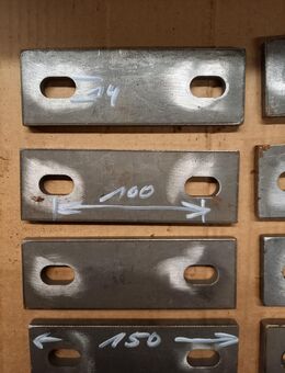 10 Flacheisen mit Langlöcher - Büdingen
