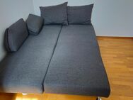 Couch (Massivholz) inkl. Bettkasten und 4 Kissen - Dresden