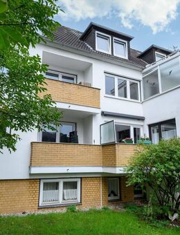Hannover-Großbuchholz-Eilenriede- Gepflegtes Mehrfamilienhaus mit 6 Wohneinheiten und 5 Garagen in Top Lage - Hannover
