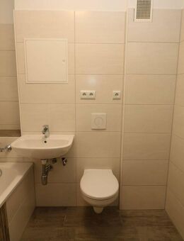Hulapalu...greif einfach zu...moderne 3-RW mit Wanne u. Balkon!!! - Freiberg