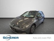 VW Golf, 2.0 TDI VIII, Jahr 2022 - Wiesbaden