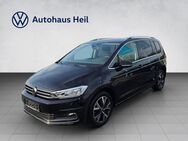 VW Touran, 1.5 TSI Highline, Jahr 2022 - Oberaurach