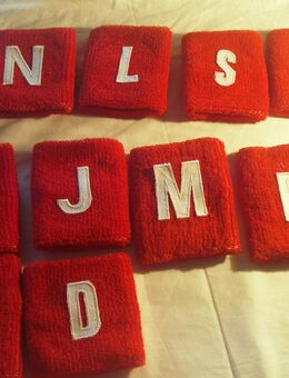 Schweissband Armband Myrthe Beach bestickt mit Buchstabe - Stuttgart