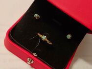 585 Gold 14K Ohrstecker Ohrringe mit Smaragden Ring Goldring Schmuckset Set - Wiesbaden