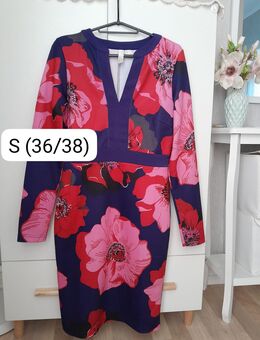 Bodyflirt Kleid Gr.S (36/38), eng anliegend, stretch, blau pinke Blumen - Mülheim (Ruhr)