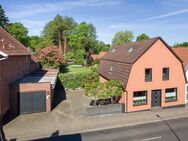 Freistehendes Haus mit Garage und tiefem Garten - Uelsen