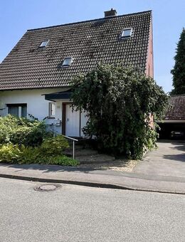 Klassisch & vielseitig: Zweifamilienhaus auf 1.068 m² Grundstück - Dortmund