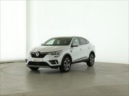 Renault Arkana, Techno TCE 140 el SITZE, Jahr 2023 - Oederan