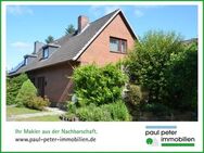 Doppelhaushälfte mit Kellergeschoss und Garage in Neumünster-Einfeld - Neumünster
