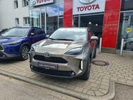 Toyota Yaris Cross, 1.5 VVT-i Hybrid Team Deutschland, Jahr 2023 - Lauchringen
