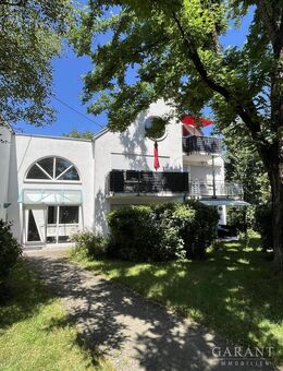 * Gepflegte 3 Zimmer-Wohnung mit Balkon in zentraler Lage von Weissach im Tal * - Weissach (Tal)