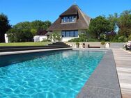 RARITÄT AUF SYLT: Einzelhaus mit Pool im Garten in Keitum - Sylt