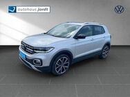 VW T-Cross, 1.0 TSI OPF Style, Jahr 2023 - Schleswig