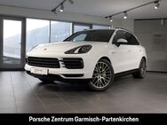 Porsche Cayenne, E-Hybrid Platinum Edition, Jahr 2022 - Grainau