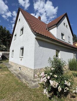 Schöne und provisionsfreie DHH in Top-Lage - Bezug sofort möglich! - Burglengenfeld