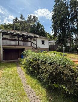 **Sanierungsbedürftiges Einfamilienwohnhaus auf Traumgrundstück in Waldrandlage** - Gelnhausen