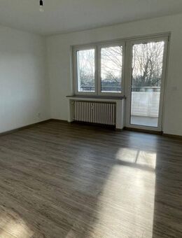 Bezugsfertige Wohnung mit zeitloser Ausstattung - Duisburg