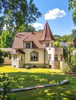 Stilvolle Turmvilla auf Parkgrundstück mit Blick über den Schwielowsee - Schwielowsee
