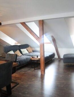 3-Raum-Wohnung mit EBK, Balkon, Terrasse und Stellplatz !! - Zwickau