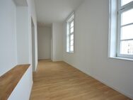 Erstbezug, moderner, sanierter Altbau 3-Zimmer Wohnung Einbauküche, Balkon, Tiefgarage - Villingen-Schwenningen