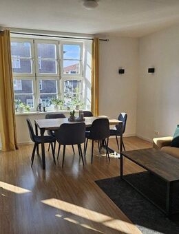 Moderne 2-Zimmer-Wohnung in Oldenburg mit Balkon und Einbauküche - Oldenburg