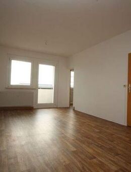 **2-Zimmer-Dachgeschosswohung in ruhiger Wohnlage zu vermieten** - Rosenbach (Vogtland)