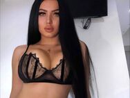 NEU 🍆 SABRINA AV 💦 wildes Luder aus Moldawien 🔥 22 Jahre 🔥 Besuchbar, Haus- und Hotelbesuche 🌺 - Köln