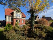 Historische Fachwerkvilla mit Charme: Stilvolle Eleganz trifft auf modernen Komfort in zentrumsnaher Lage. - Hildburghausen