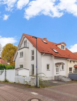 Ihr neues Zuhause in Bad Vilbel - Charmante Doppelhaushälfte mit Garten, Kamin und Familienpotenzial - Bad Vilbel